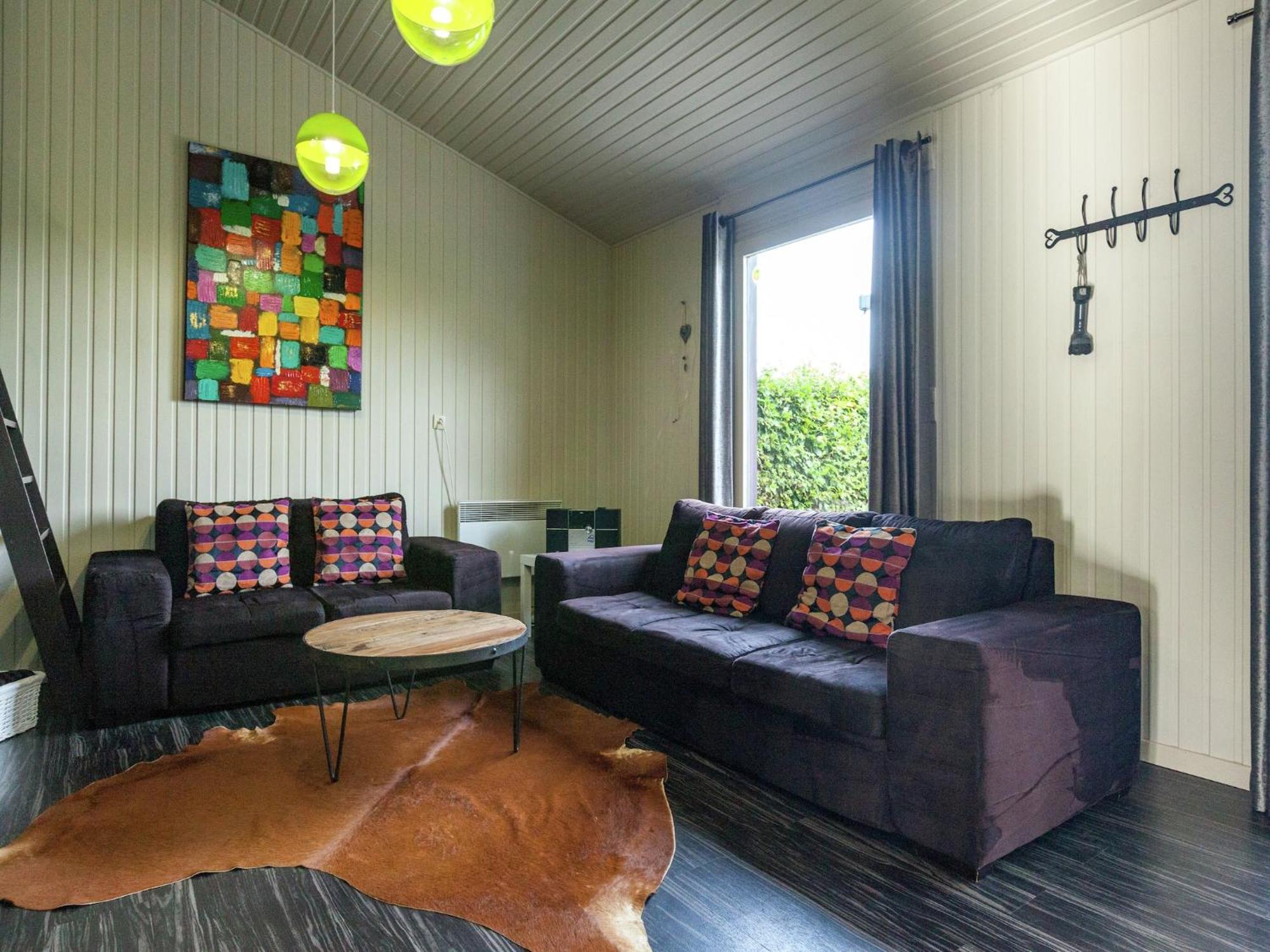 Boutique Chalet In B Llingen Near Lake Wirtzfeld Екстер'єр фото