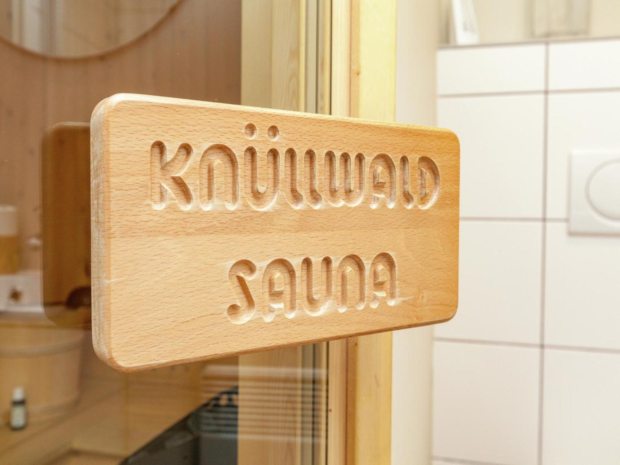 Boutique Chalet In B Llingen Near Lake Wirtzfeld Екстер'єр фото